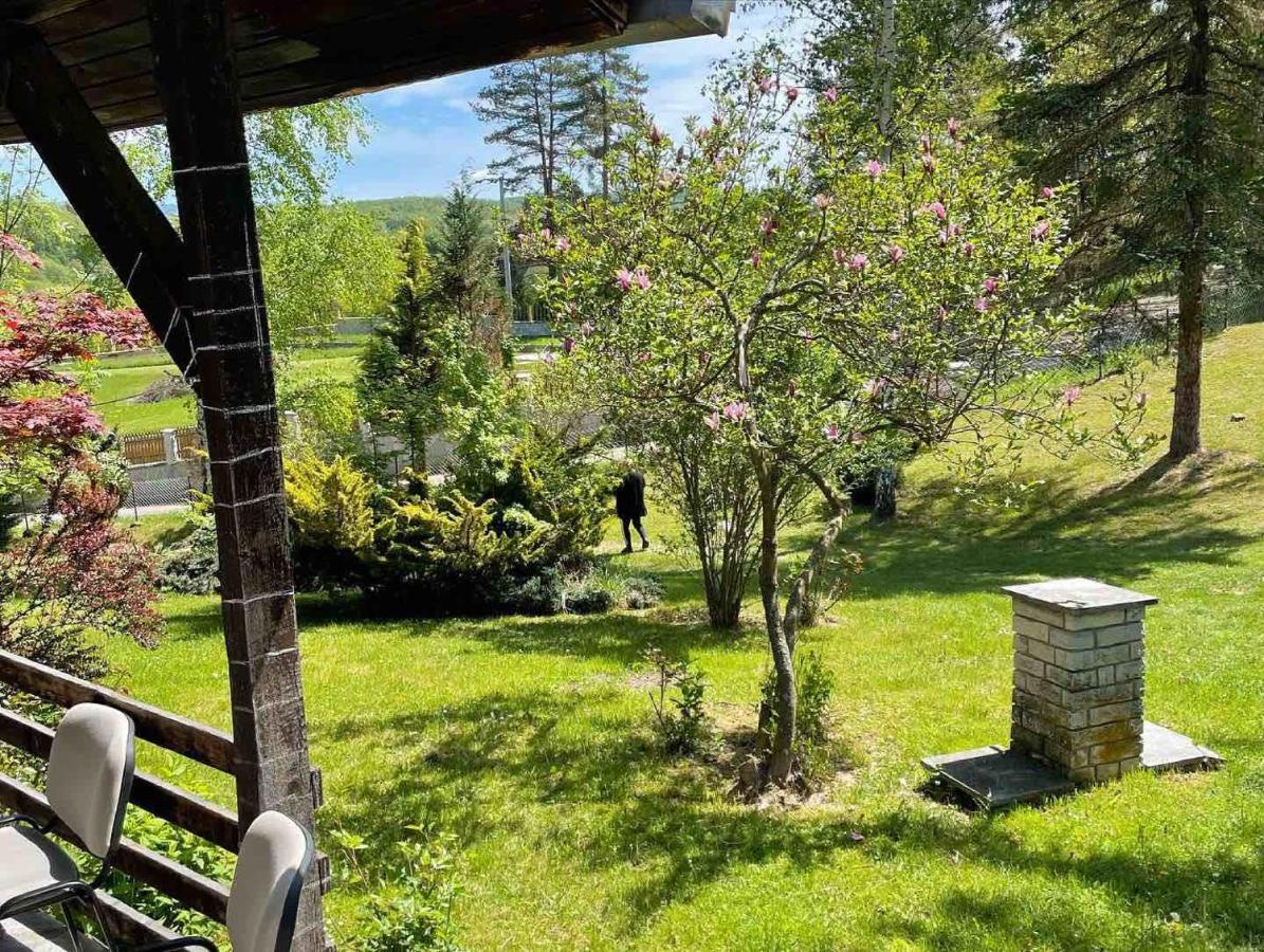 Villa Takovo - Odmor U Selu Gornji Milanovac Exterior foto