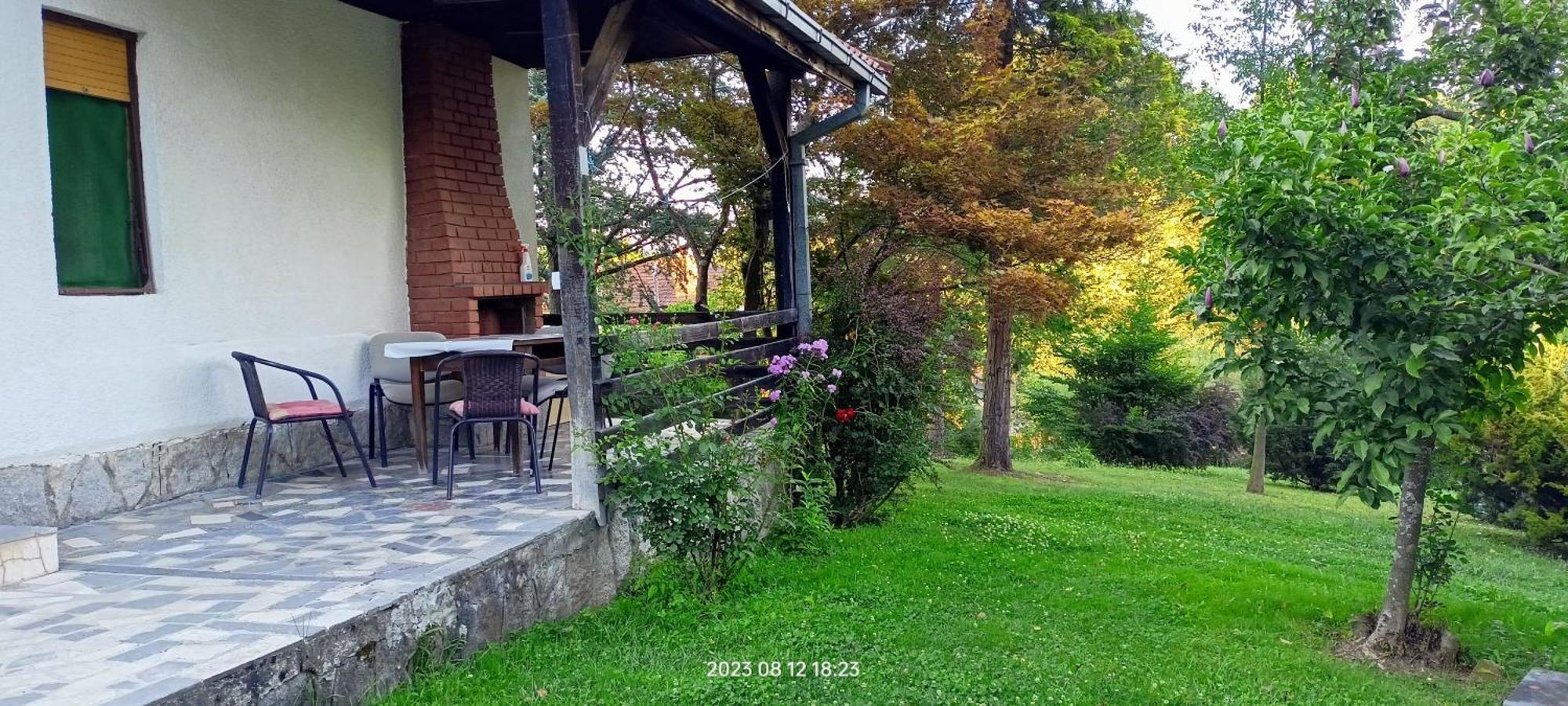Villa Takovo - Odmor U Selu Gornji Milanovac Exterior foto